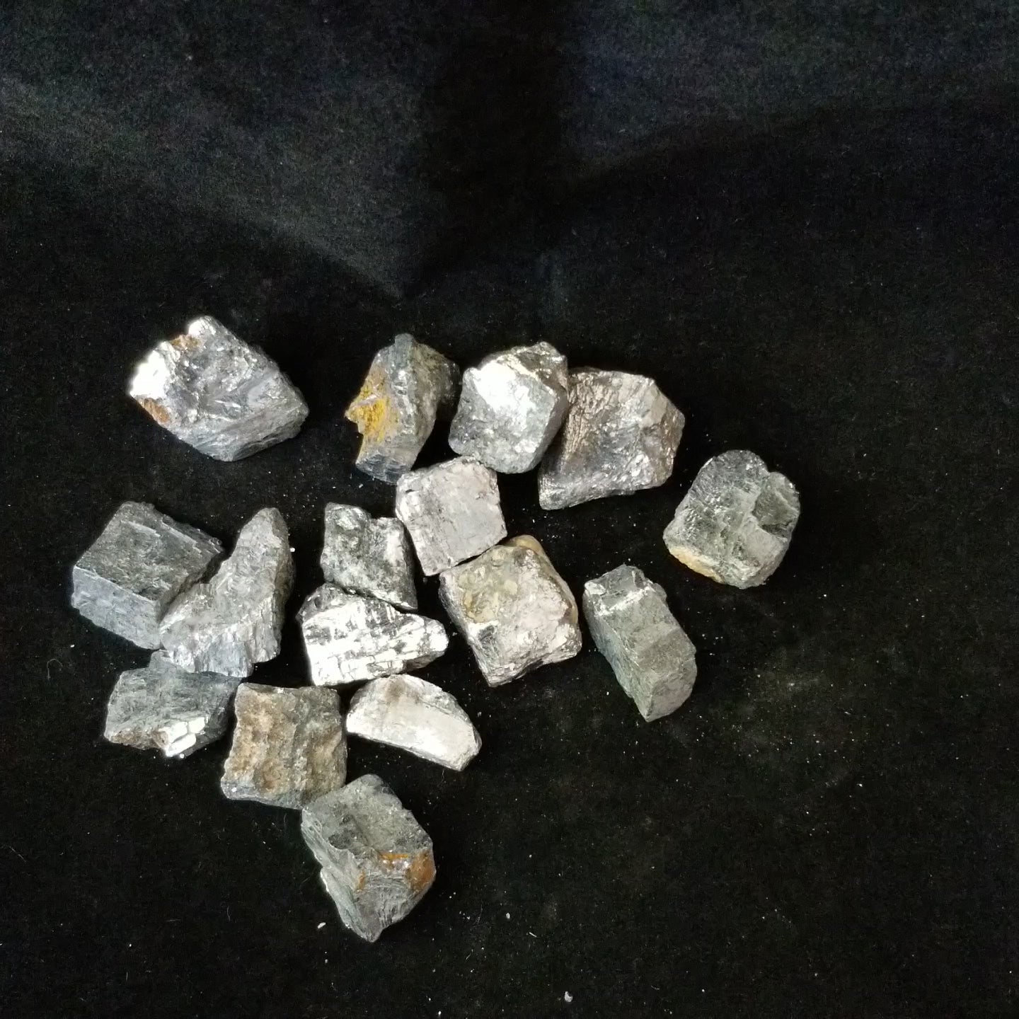 GALENA Raw Natural Stone Crystal Lot vid1